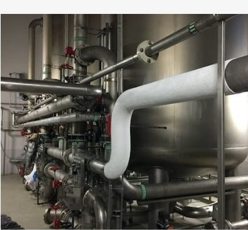 Geisoleerde industriele leidingen